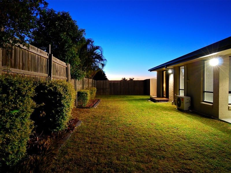 78 Woodlark Crescent, Parkinson QLD 4115