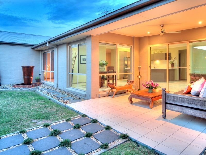 12 Lincon Place, Parkinson QLD 4115