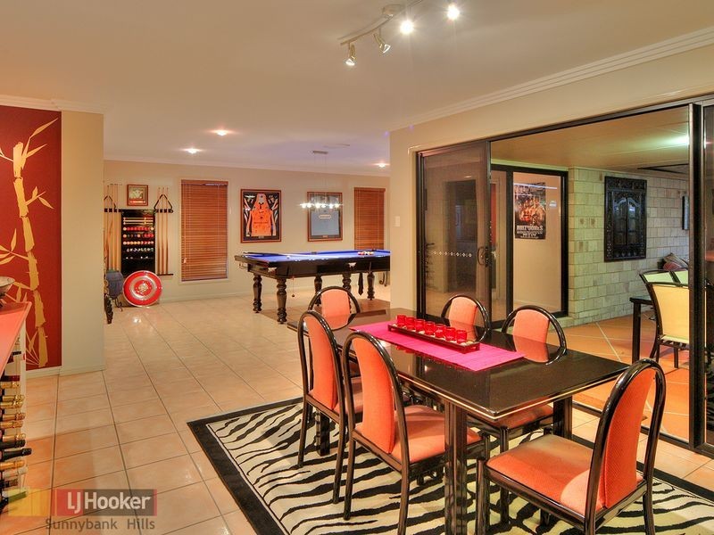 20 Finke Close, Parkinson QLD 4115