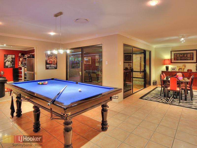 20 Finke Close, Parkinson QLD 4115