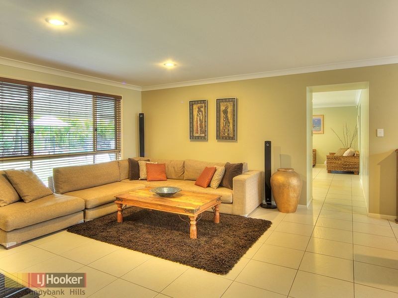 23 Lamington Place, Parkinson QLD 4115