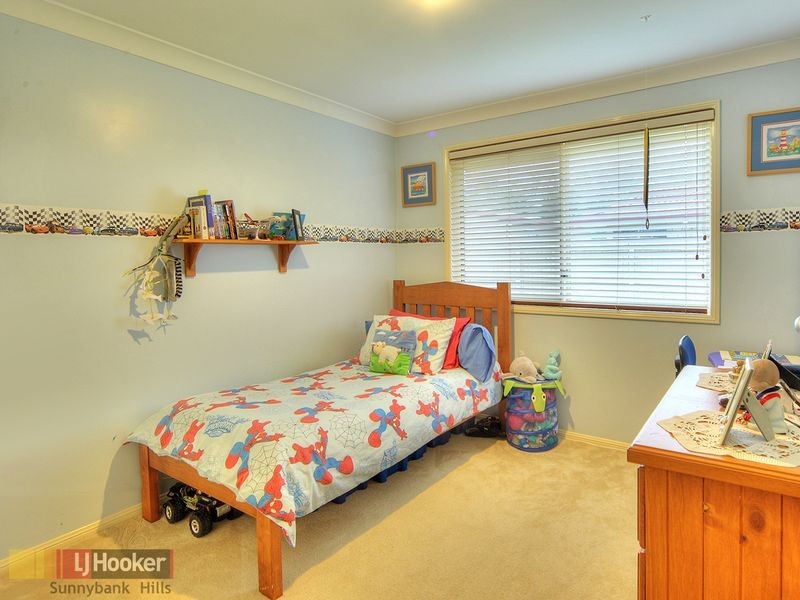 23 Lamington Place, Parkinson QLD 4115