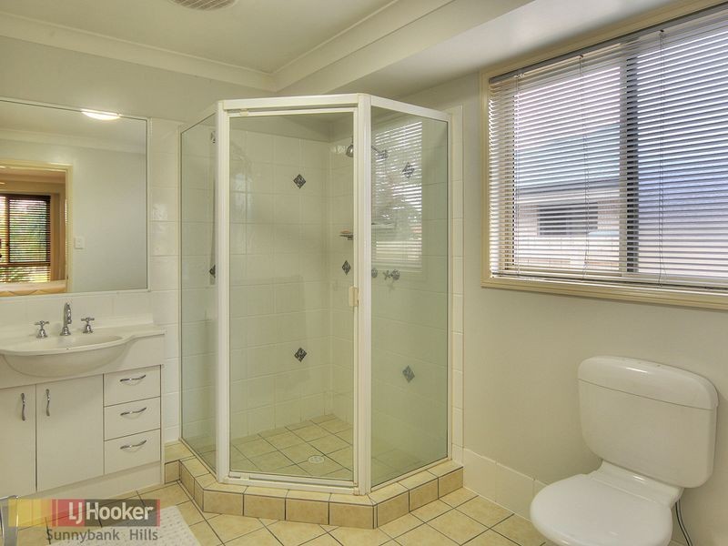 23 Lamington Place, Parkinson QLD 4115