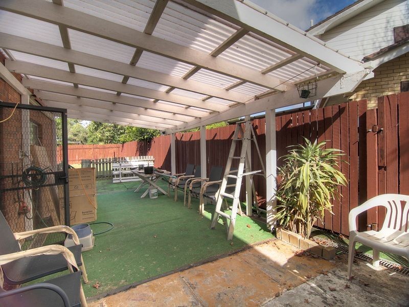 3 Bronte Place, Eight Mile Plains QLD 4113