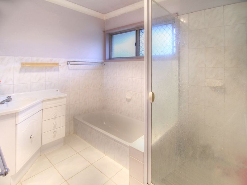 22 Devonlea Street, Eight Mile Plains QLD 4113