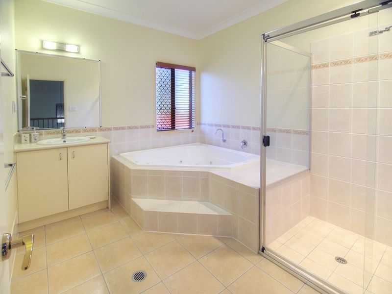 22 Vincent Street, Calamvale QLD 4116