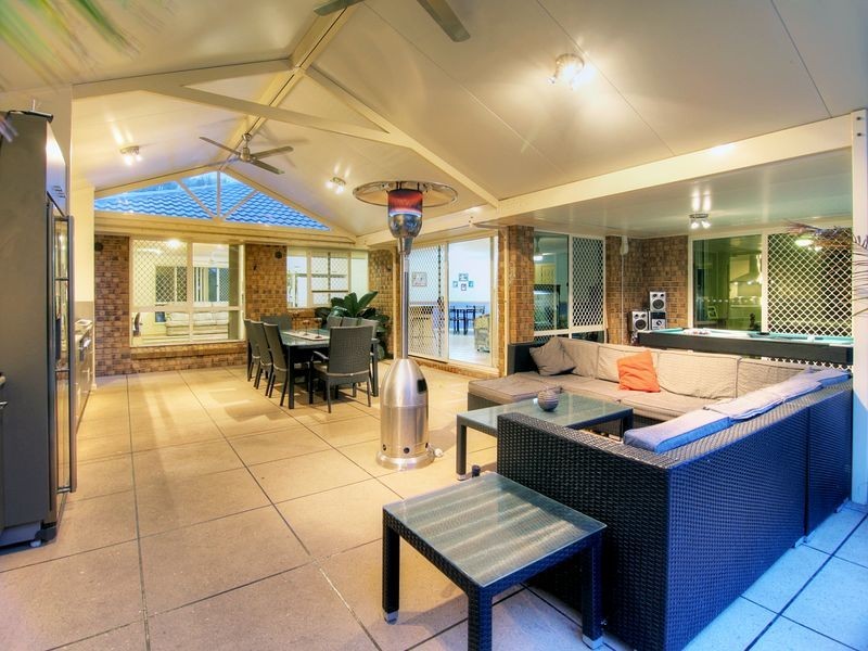 11 Branxton Place, Parkinson QLD 4115
