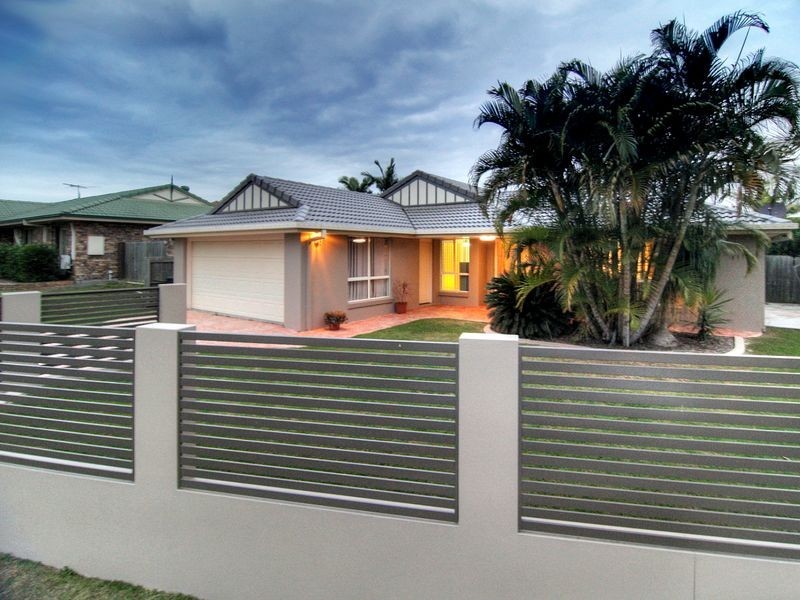 11 Branxton Place, Parkinson QLD 4115