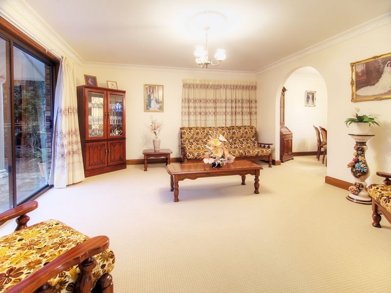 8 Pompadour Street, Sunnybank Hills QLD 4109