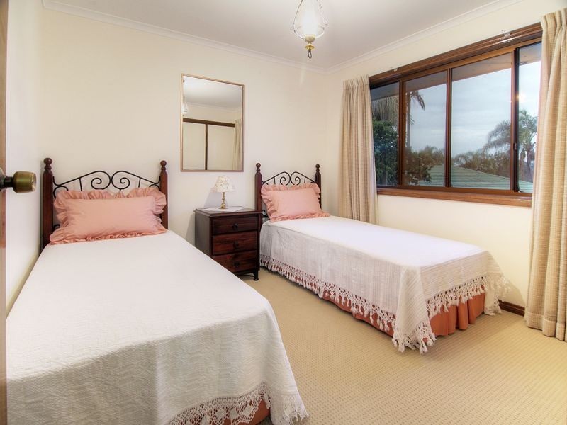 8 Pompadour Street, Sunnybank Hills QLD 4109