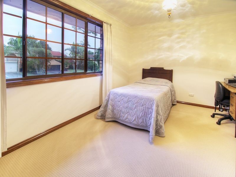 8 Pompadour Street, Sunnybank Hills QLD 4109