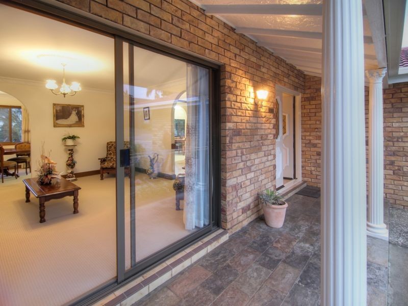 8 Pompadour Street, Sunnybank Hills QLD 4109