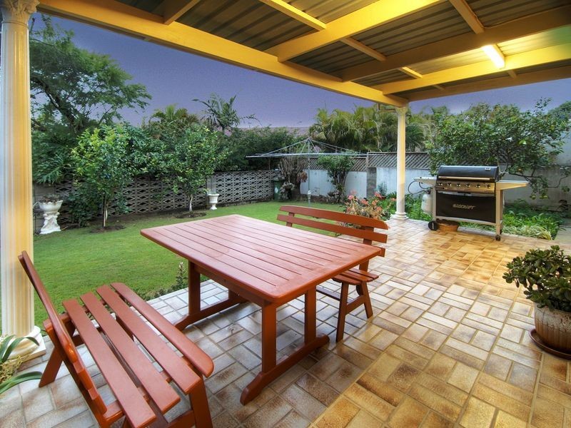 8 Pompadour Street, Sunnybank Hills QLD 4109