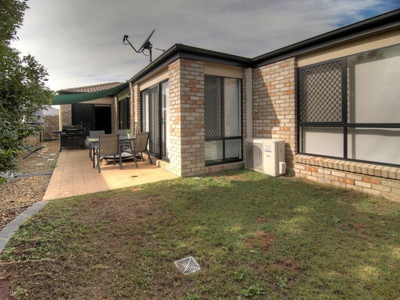 23 Mimosa Street, Parkinson QLD 4115