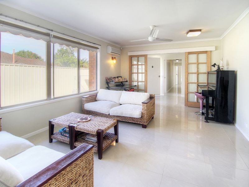 4 Acorus Place, Sunnybank QLD 4109