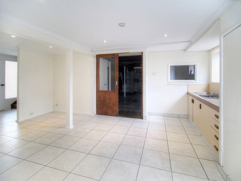 15 Hanover Street, Macgregor QLD 4109