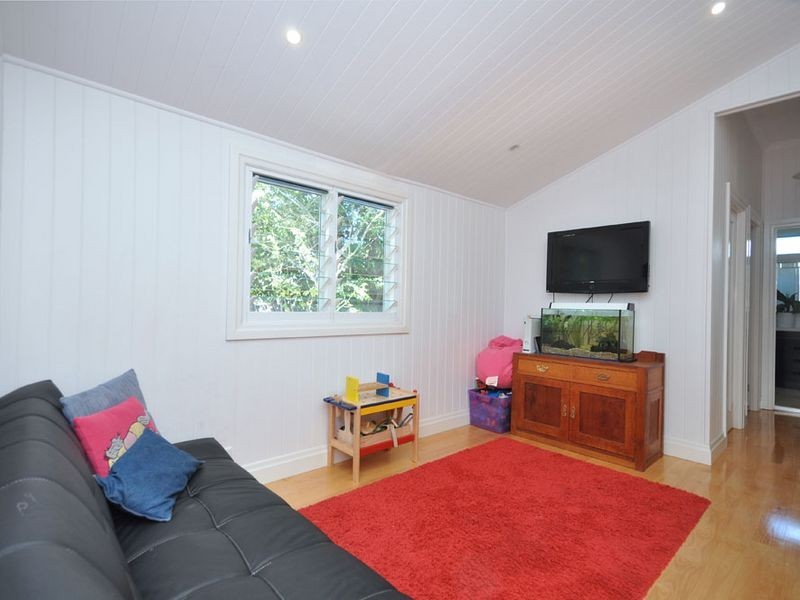 38 Power Street, Wavell Heights QLD 4012