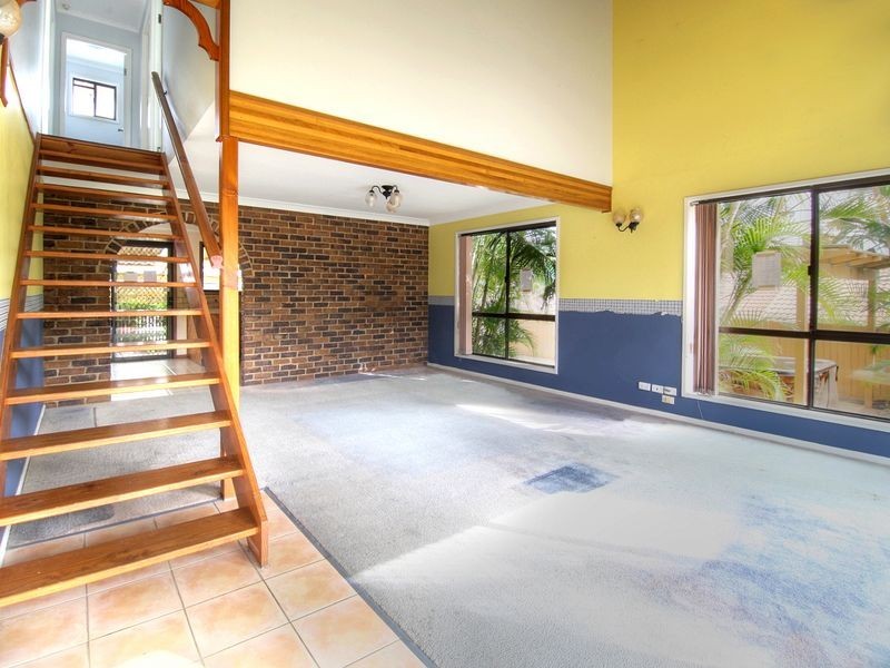 2 Monsour Street, Calamvale QLD 4116