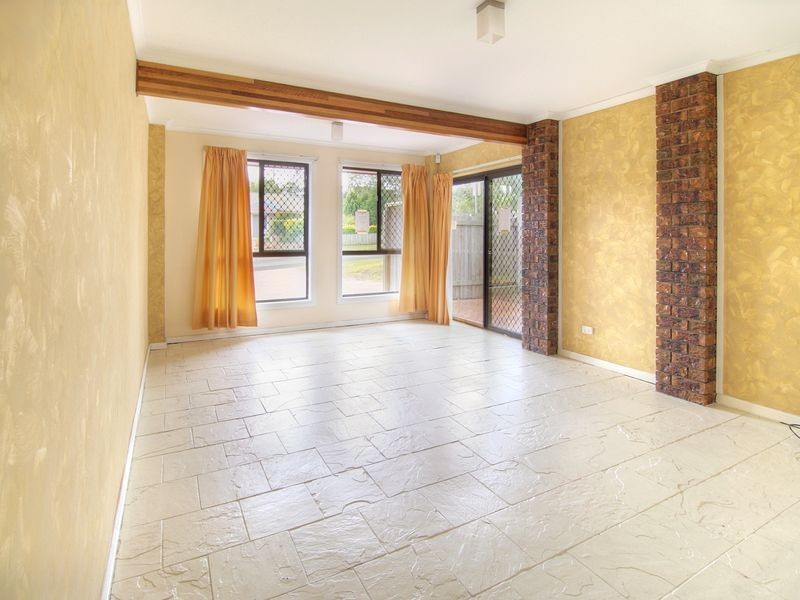 2 Monsour Street, Calamvale QLD 4116