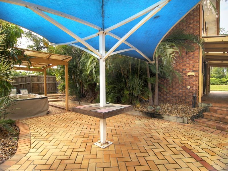 2 Monsour Street, Calamvale QLD 4116