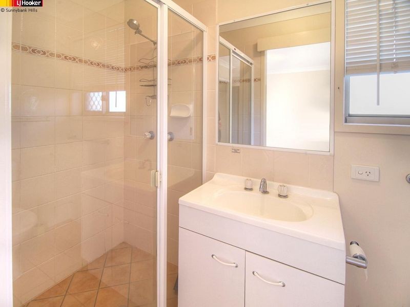 12 North Place, Acacia Ridge QLD 4110