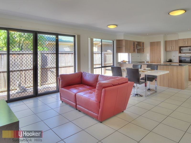 3 Warwick Court, Calamvale QLD 4116