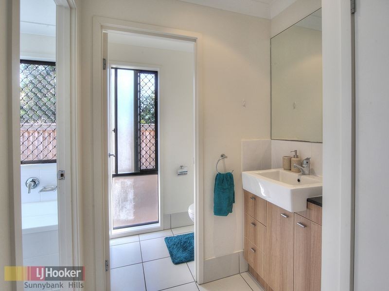 3 Warwick Court, Calamvale QLD 4116