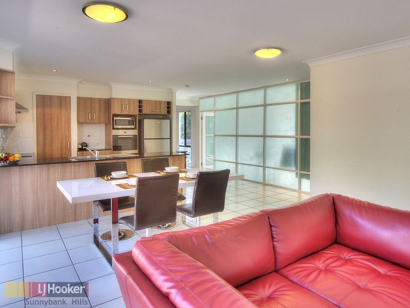 3 Warwick Court, Calamvale QLD 4116