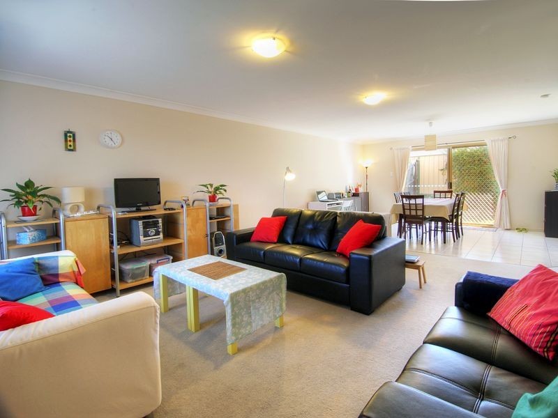 9/2 Corella Place, Runcorn QLD 4113