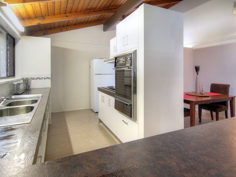 50 Ervatamia Street, Runcorn QLD 4113