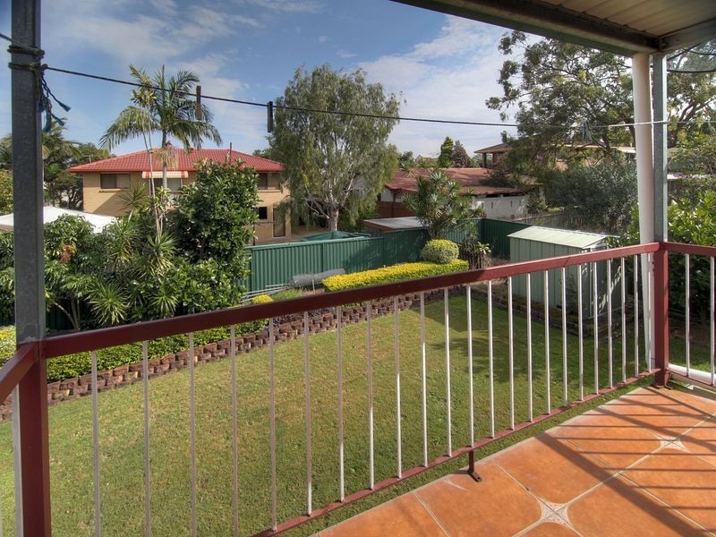 9 Driftwood Street, Sunnybank Hills QLD 4109