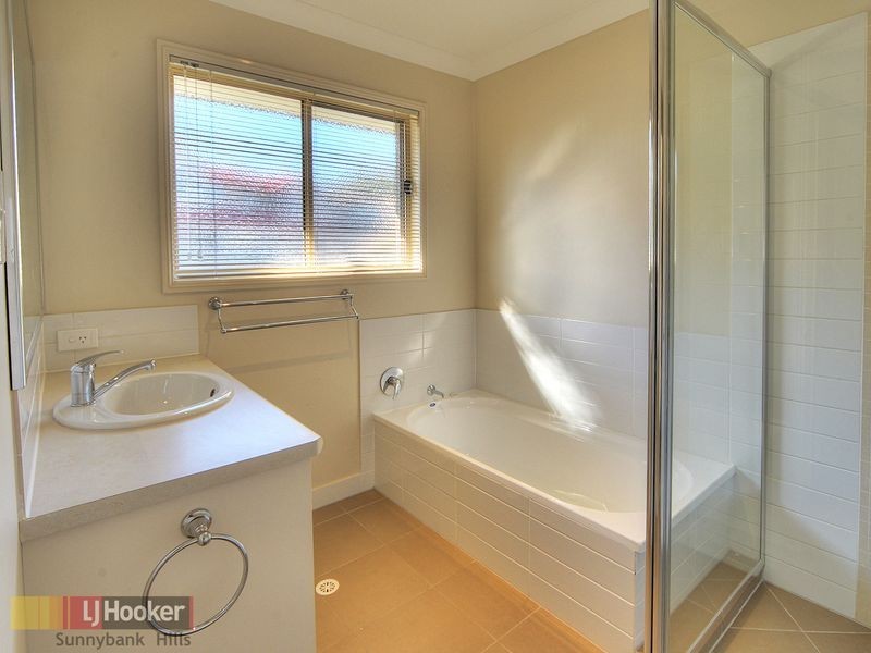 64/18 Mornington Court, Calamvale QLD 4116