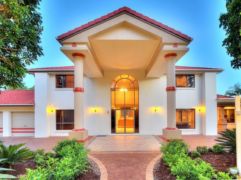 18 Mildura Street, Stretton QLD 4116