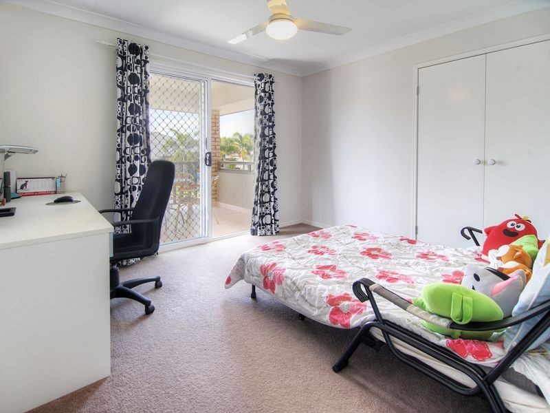 12 Morialta Place, Parkinson QLD 4115