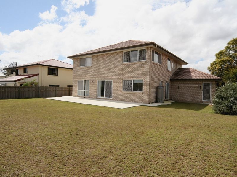 12 Morialta Place, Parkinson QLD 4115