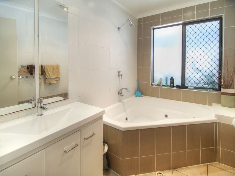 3 Calliope Street, Runcorn QLD 4113