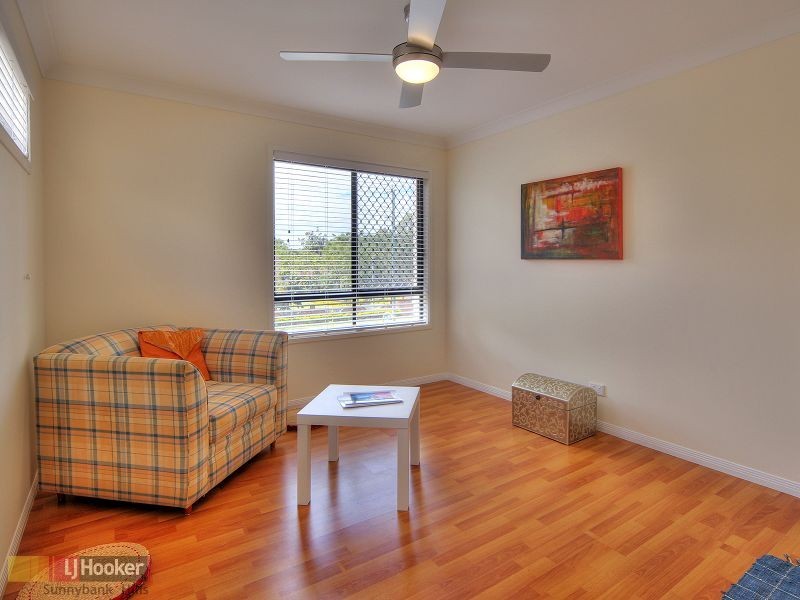 11 Hoop Pine Place, Sunnybank Hills QLD 4109