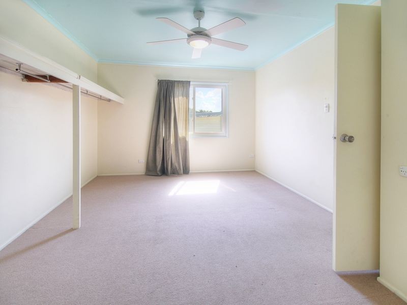12 Yurugu Street, Woodridge QLD 4114