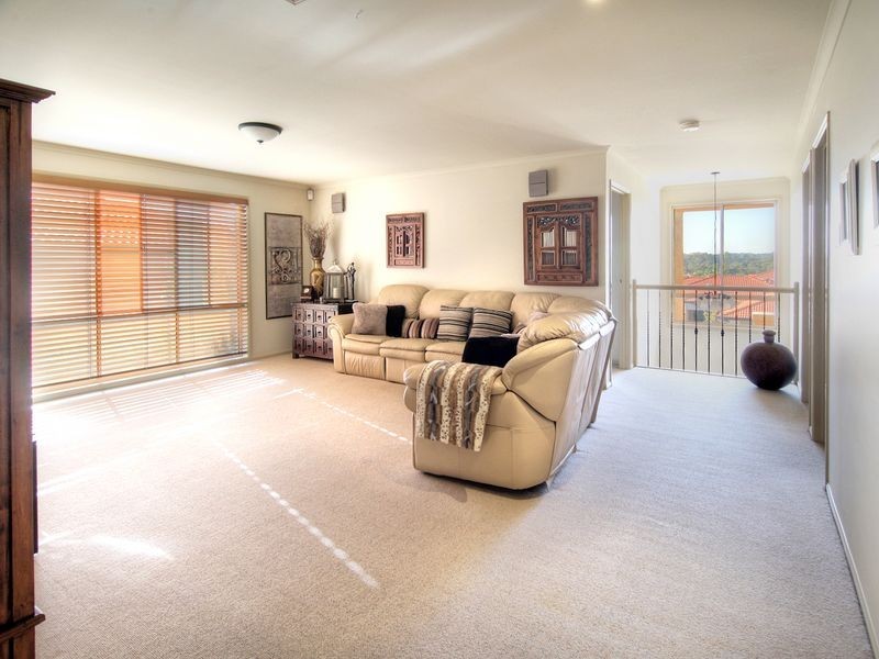 11 Wellington Place, Parkinson QLD 4115