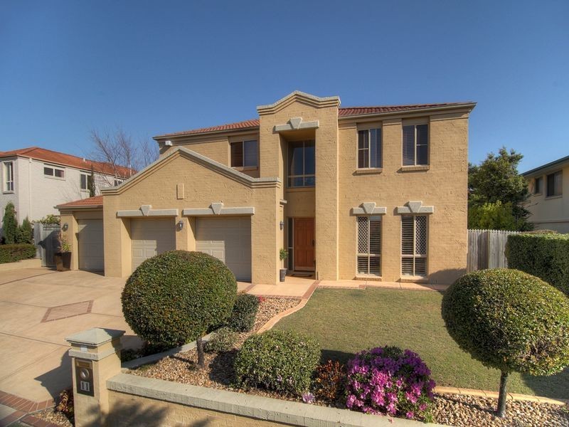 11 Wellington Place, Parkinson QLD 4115