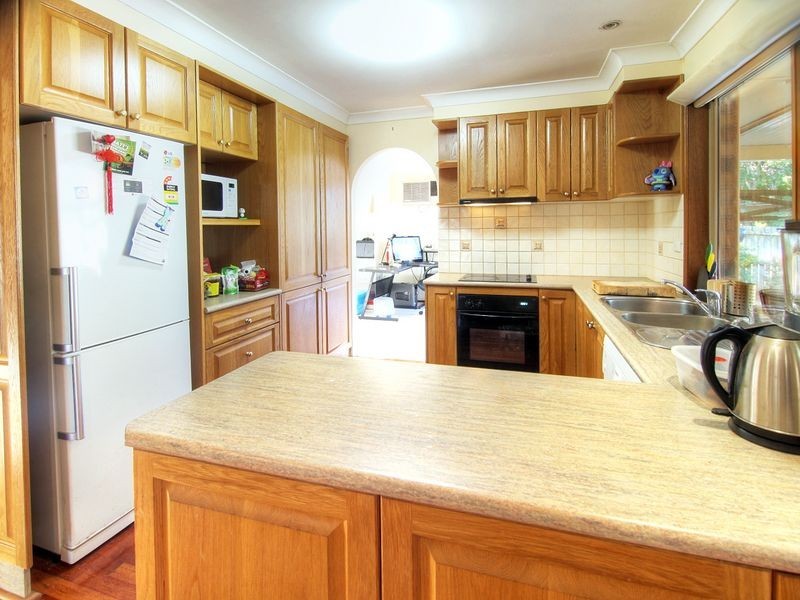 9 Boorala Crescent, Eight Mile Plains QLD 4113