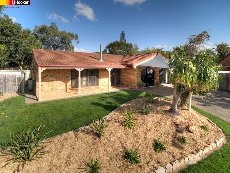 5 Pinetree Place, Runcorn QLD 4113