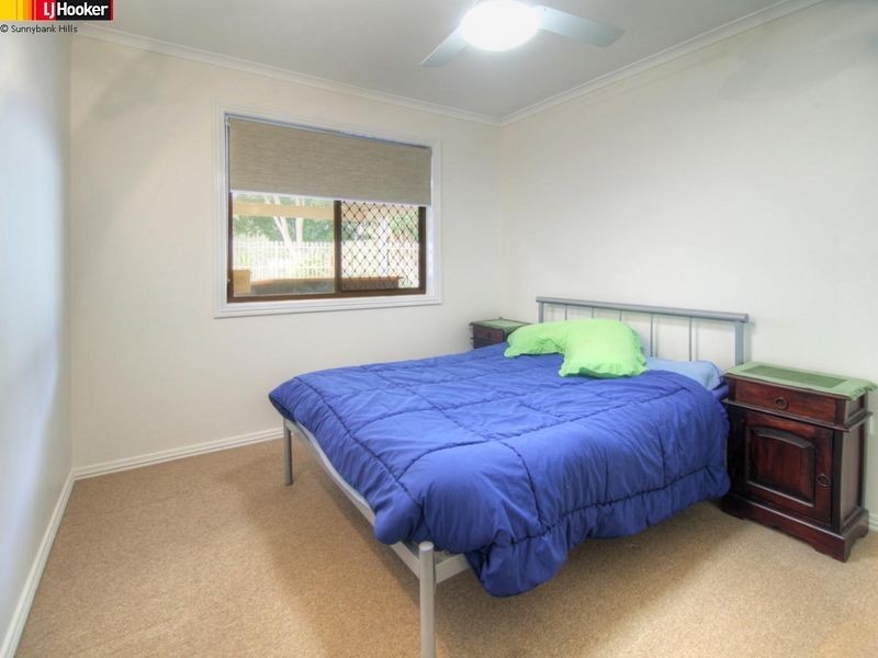 5 Pinetree Place, Runcorn QLD 4113