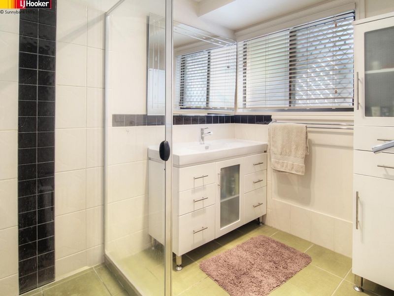 5 Pinetree Place, Runcorn QLD 4113