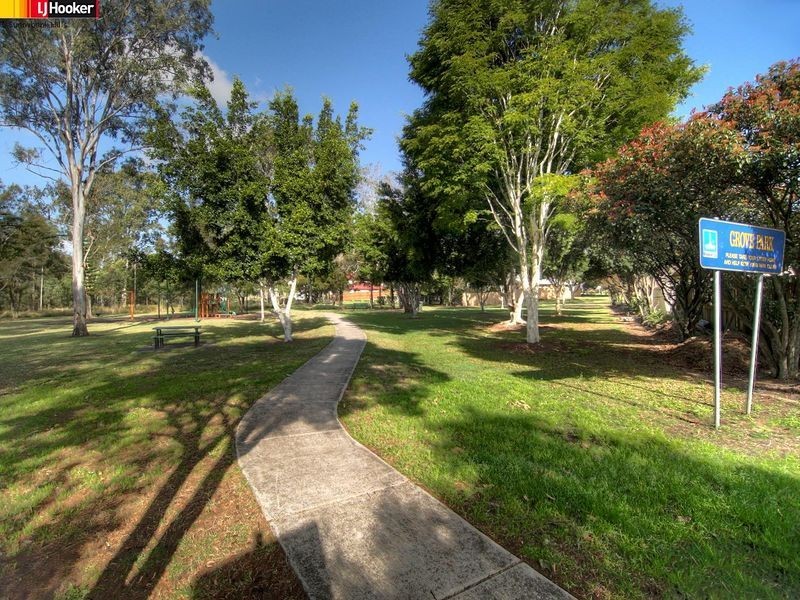 5 Pinetree Place, Runcorn QLD 4113