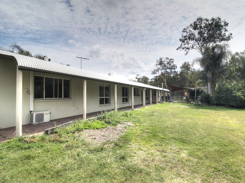 82 Sylvan Road, Park Ridge South QLD 4125