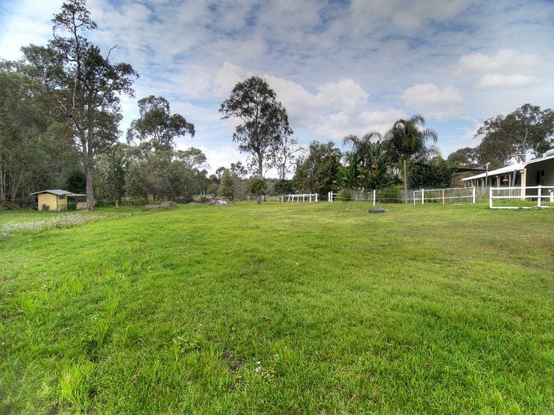 82 Sylvan Road, Park Ridge South QLD 4125
