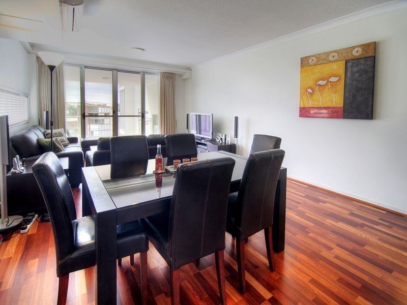 29/8-12 Belgrave Road, Indooroopilly QLD 4068
