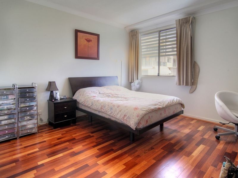 29/8-12 Belgrave Road, Indooroopilly QLD 4068