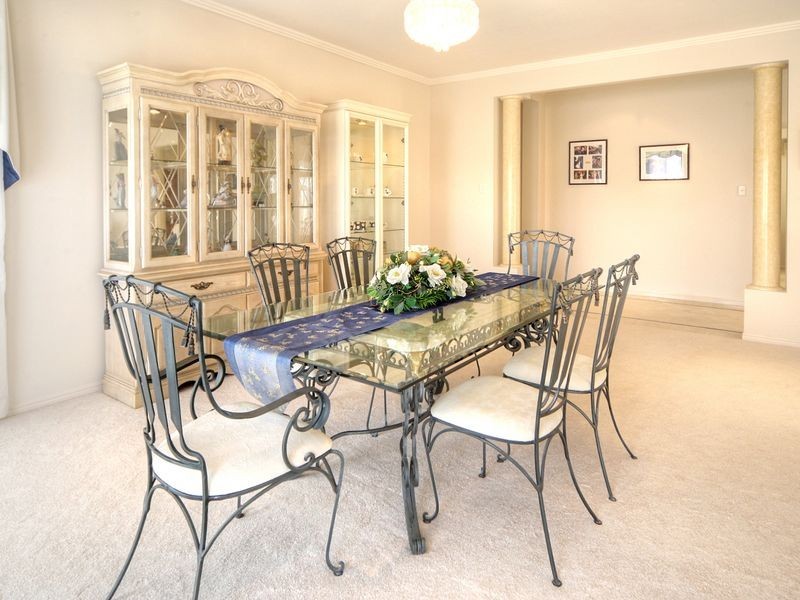 17 Lichfield Place, Parkinson QLD 4115